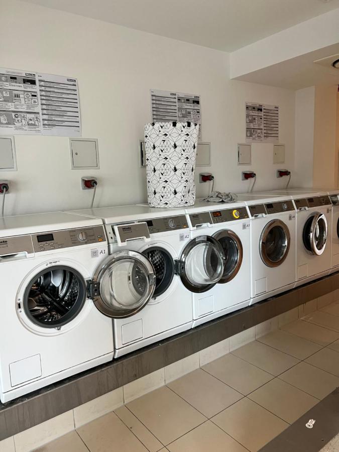 Fully Furnished Studio With Free Fitness Munich